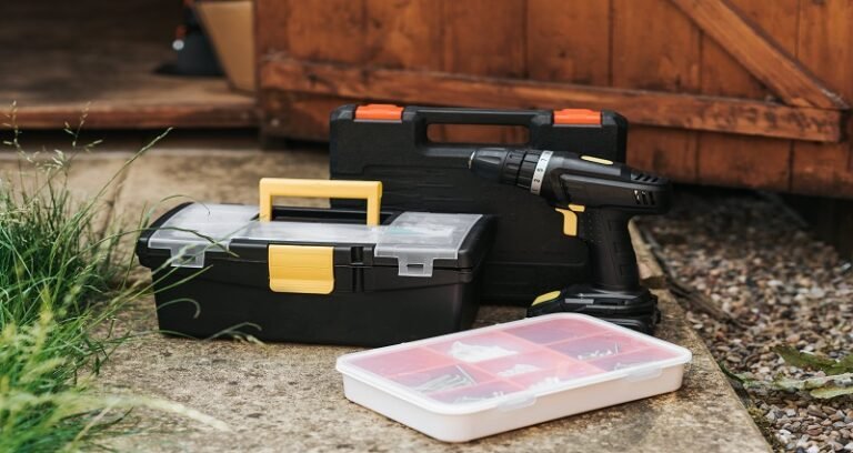 Tools Keeping Packet Toolbox vs. Toolbag: Ultimate Guide To Tool Storage Solutions | Tool ...